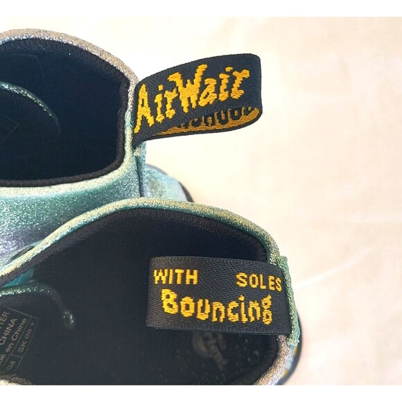 DR. MARTENS Pascal 8-Eye Boots Fine Blue Glitter Combat Ribbon Laces Sz7 New - Picture 6 of 10